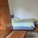 Spacious Apartment - Green & Peaceful